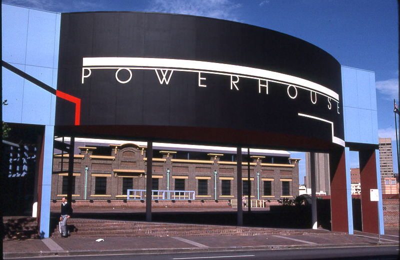 5 Ways Sydneys Powerhouse Museum Used Mobile Room Dividers - 