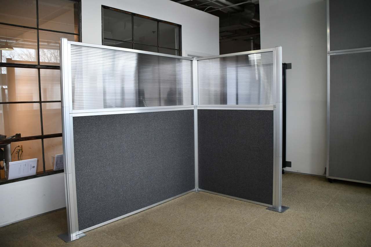 DSC_1993__57980 Versare Panel Modular Cubicle System