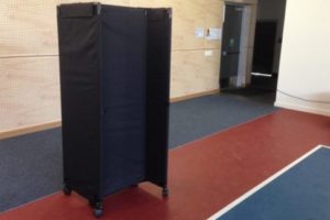 Hall Divider Partitions Wall in Black Screen