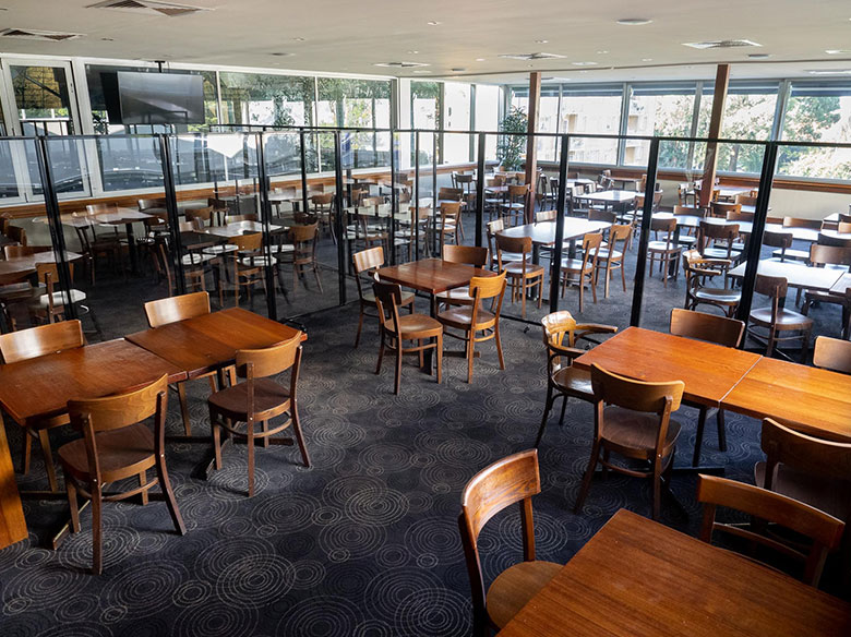 South Australian Hospitality Venues Rejoice As Restrictions Ease And Venues Allowed 80 Patrons Through Use Of temporary Walls - Portable Partitions Australia